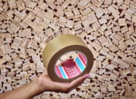 Preview: tesa® 4513 Hochwertiges Verpackungsklebeband aus Papier, 50m x 50mm, chamois